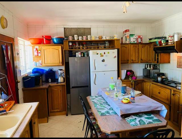 3 BEDROOM HOUSE FOR SALE IN CROSBY